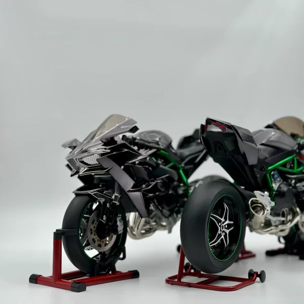 ماکت موتور kawasaki Ninja H2R روشن شو - Image 4
